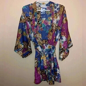 VINTAGE MAIDENFORM ROBE VERSACE VIBES SIZE MEDIUM